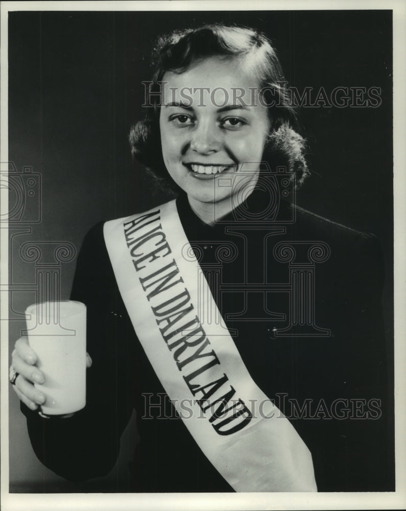 1952, Beverly Steffen, Alice in Dairyland - mjp34191 - Historic Images