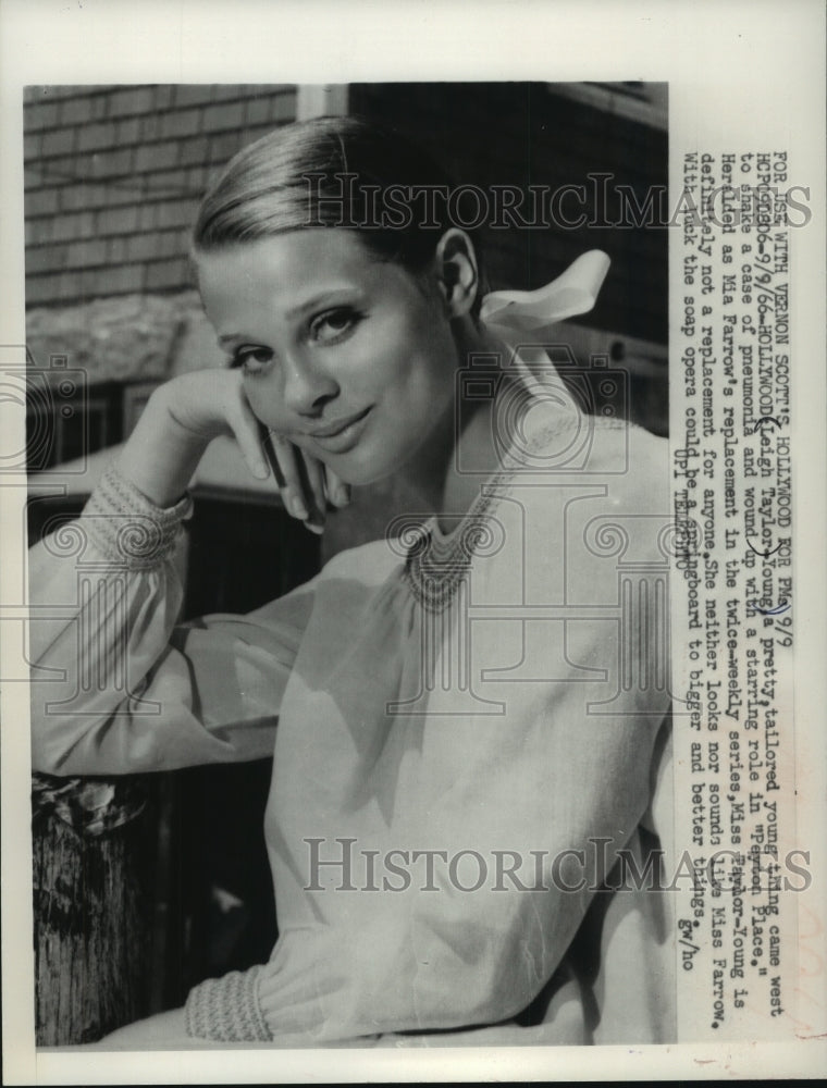 1966 Press Photo actress Leigh Taylor-Young in the soap opera &quot;Peyton Place&quot;- Historic Images