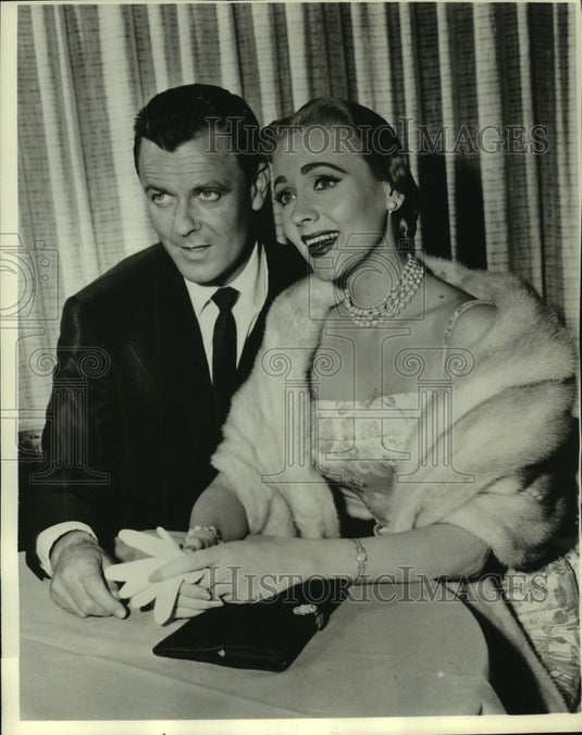 1958, Anne Jeffreys & Robert Sterling star in "Love That Jill" on ABC - Historic Images
