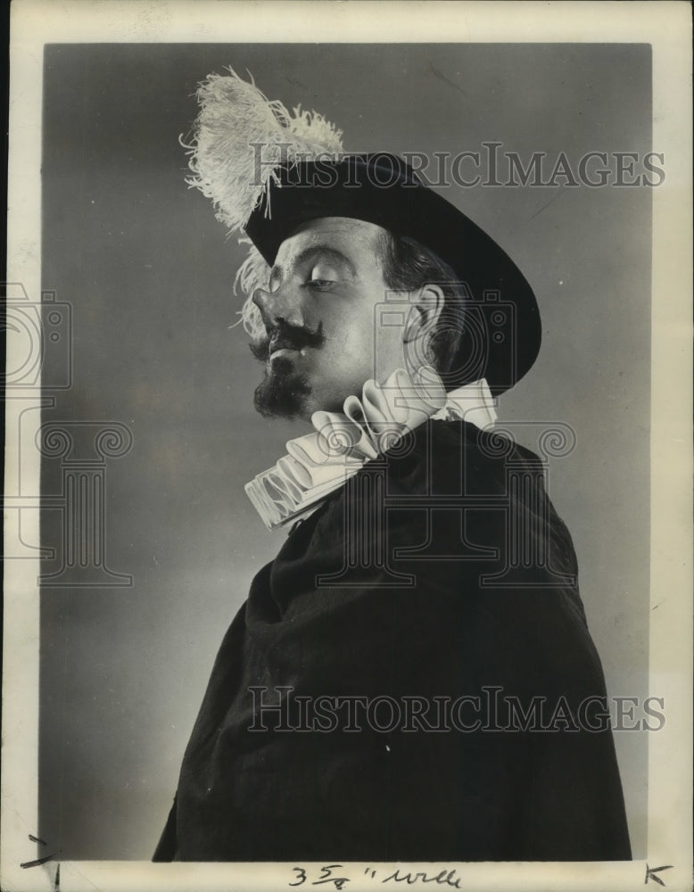1948, Actor John Scanlan as Cyrano De Bergerac - mjp34500 - Historic Images