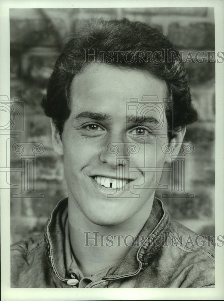 1986, Actor Raphael Sbarge as Brian McGuire in "BETTER DAYS" on CBS - Historic Images