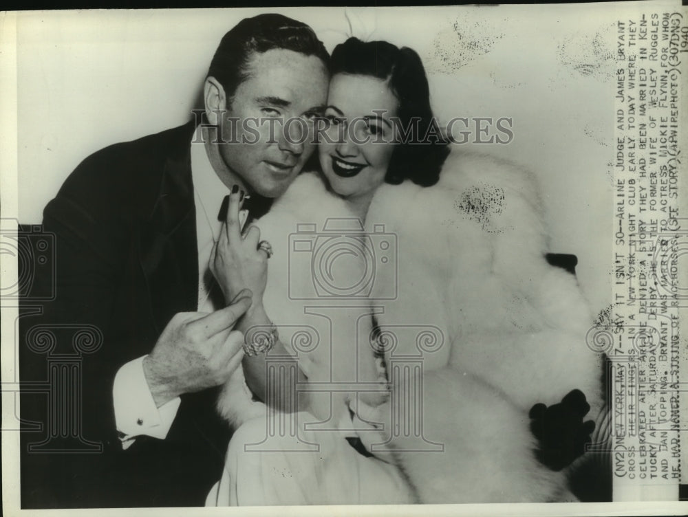1940, Arline Judge and James Bryant in a New York Night Club - Historic Images