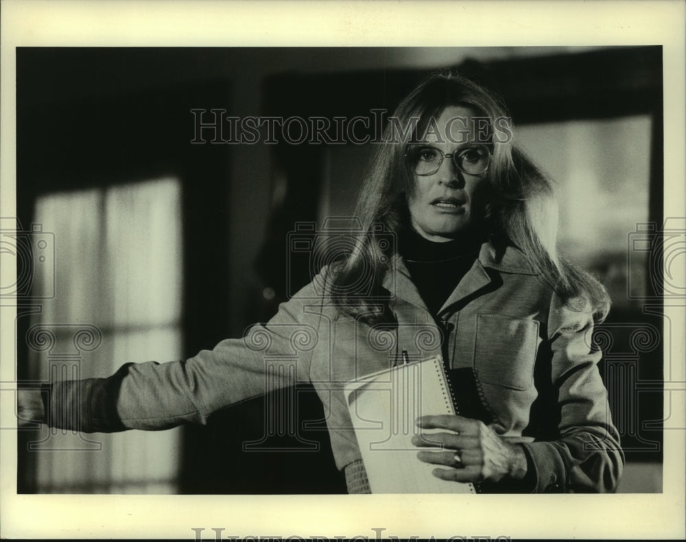 1974, Cloris Leachman, as a juror in courtroom, Death Sentence movie - Historic Images