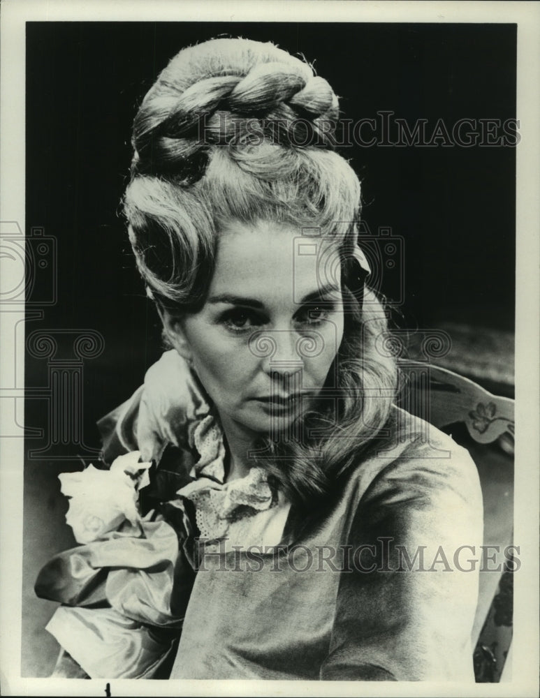 1967, Actress Jean Simmons as Sarah in &quot;Soldier of Love&quot; - mjp35032 - Historic Images
