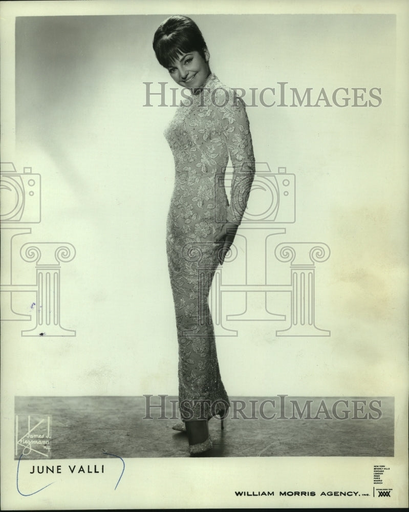 1968, Singer June Valli - mjp35097 - Historic Images