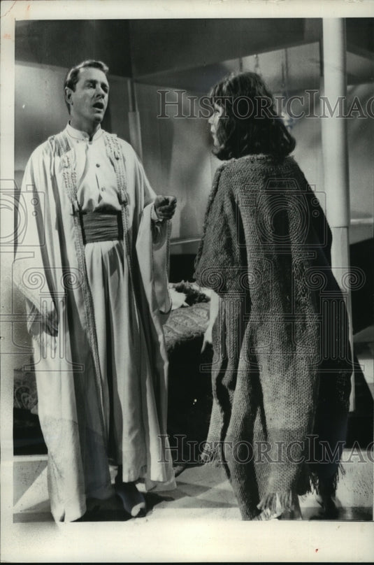 1965, Shirley MacLaine, Dick Crenna "John Goldfarb, Please Come Home" - Historic Images