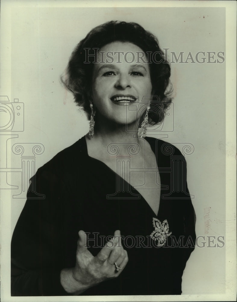 1973, Singer Kate Smith - mjp35648 - Historic Images