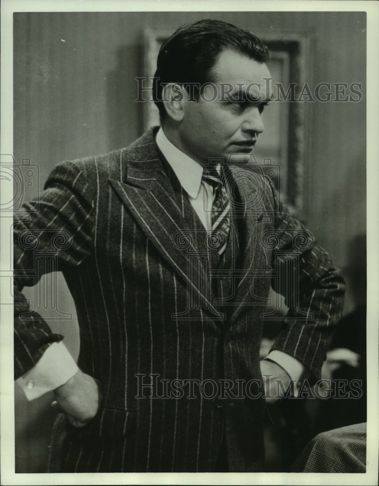 1963, Edward G. Robinson in &quot;How to Succeed as a Gangster&quot; - Historic Images