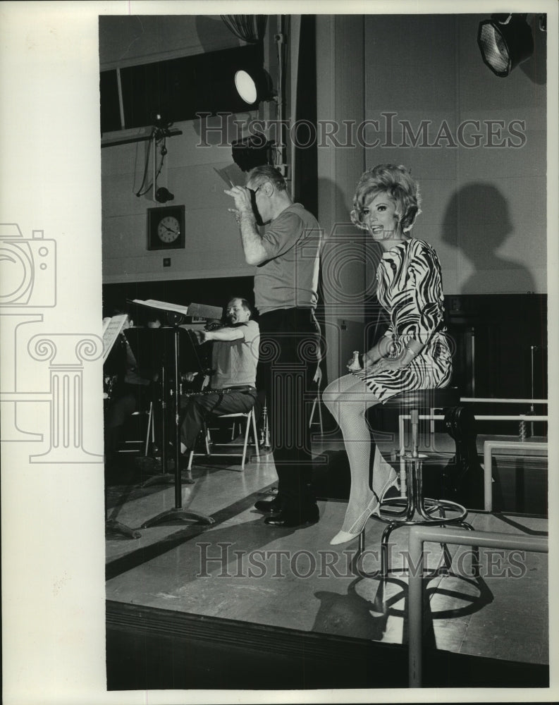 1967, Rita Lee In Milwaukee - mjp35799 - Historic Images