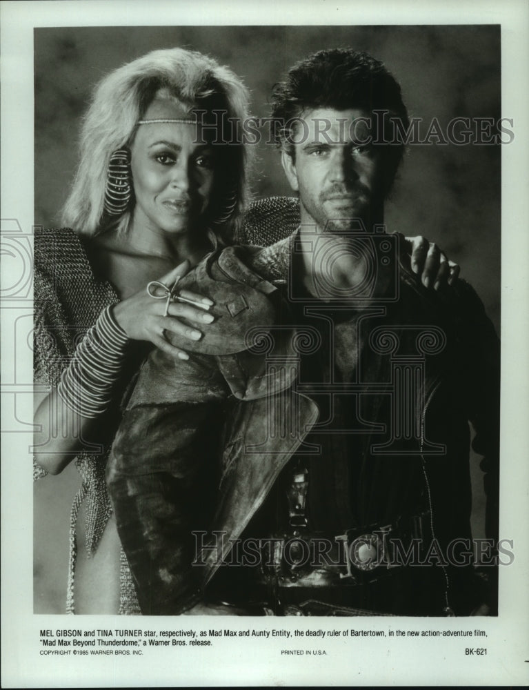 1985 Press Photo Mel Gibson & Tina Turner in "Mad Max Beyond Thunderdome" - Historic Images