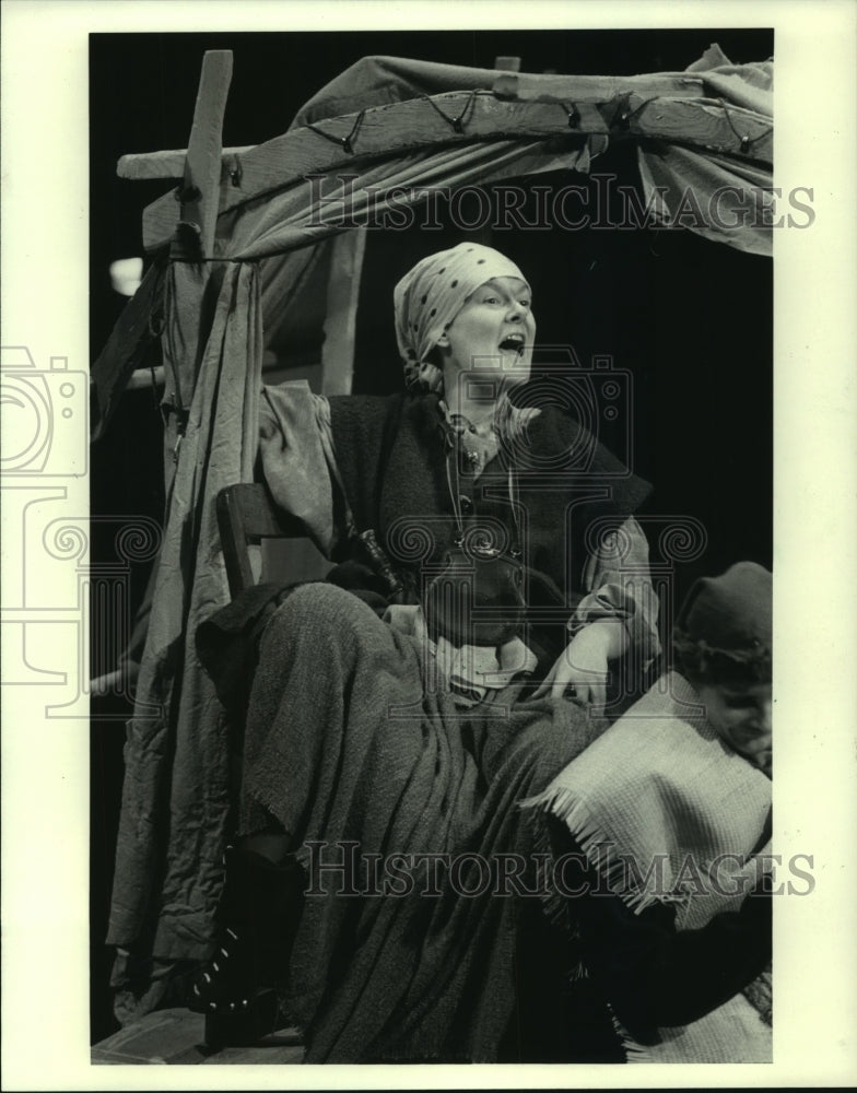 1980, Rose Pickering in Milwaukee Repertory Theater&#39;s&quot;Mother Courage&quot; - Historic Images