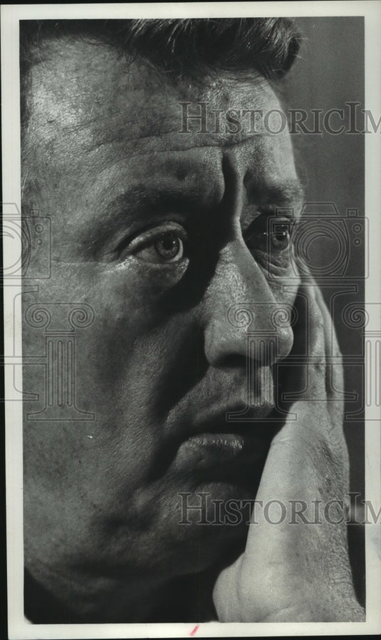 1974, Actor Tom Poston - mjp36349 - Historic Images