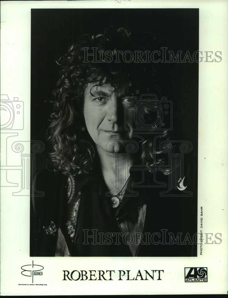 1990, Singer Robert Plant - mjp36443 - Historic Images