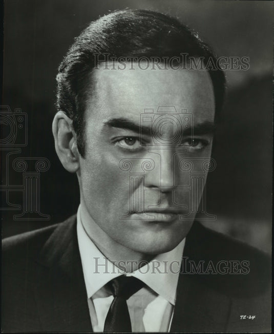 1968 actor Richard Johnson in "Danger Route"-Historic Images