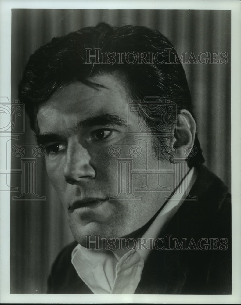 1973 Press Photo Mitchell Ryan stars in Universal television&#39;s show Chase - Historic Images