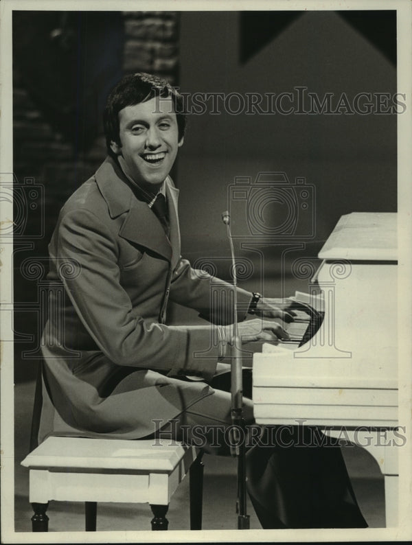 1970, Ray Stevens, country and pop singer, songwriter and comedian ...