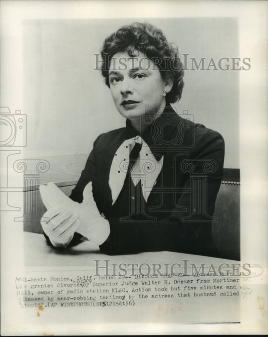 1956 Actress Ruth Roman - Historic Images