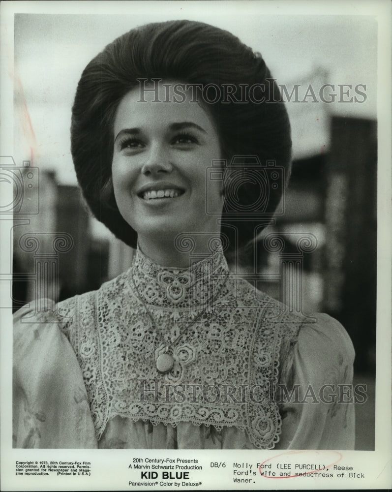 1973, Lee Purcell, in lace dress in" Kid Blue" - mjp36751 - Historic Images