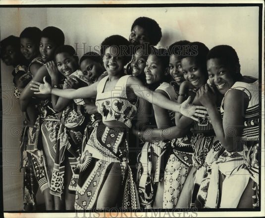 1991 Press Photo Cast members of the Broadway musical "Sarafina!" - mjp36879 - Historic Images