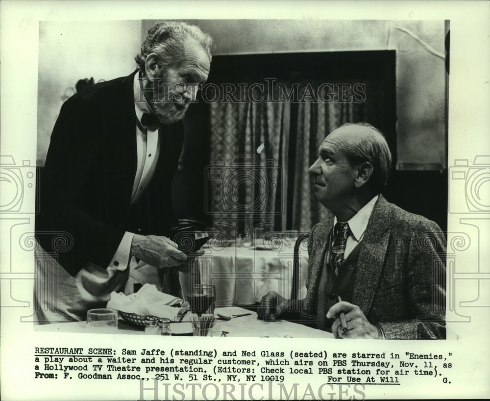 1971, Sam Jaffe and Ned Glass star in "Enemies" - mjp36903 - Historic Images