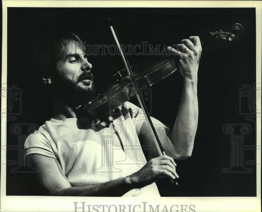 1982, Jean-Luc Ponty Plays Violin In A Concert At The PAC - mjp37181 - Historic Images