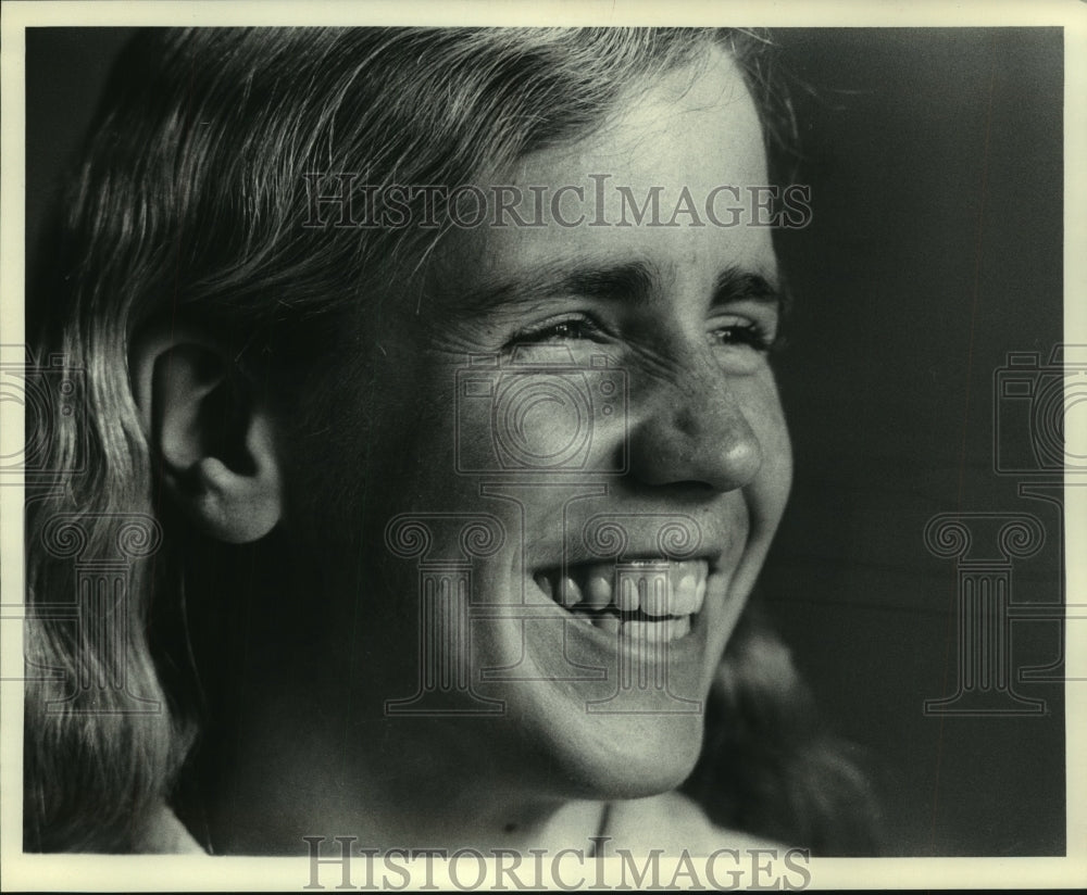 1972, Actress Anne Henning - mjp37195 - Historic Images