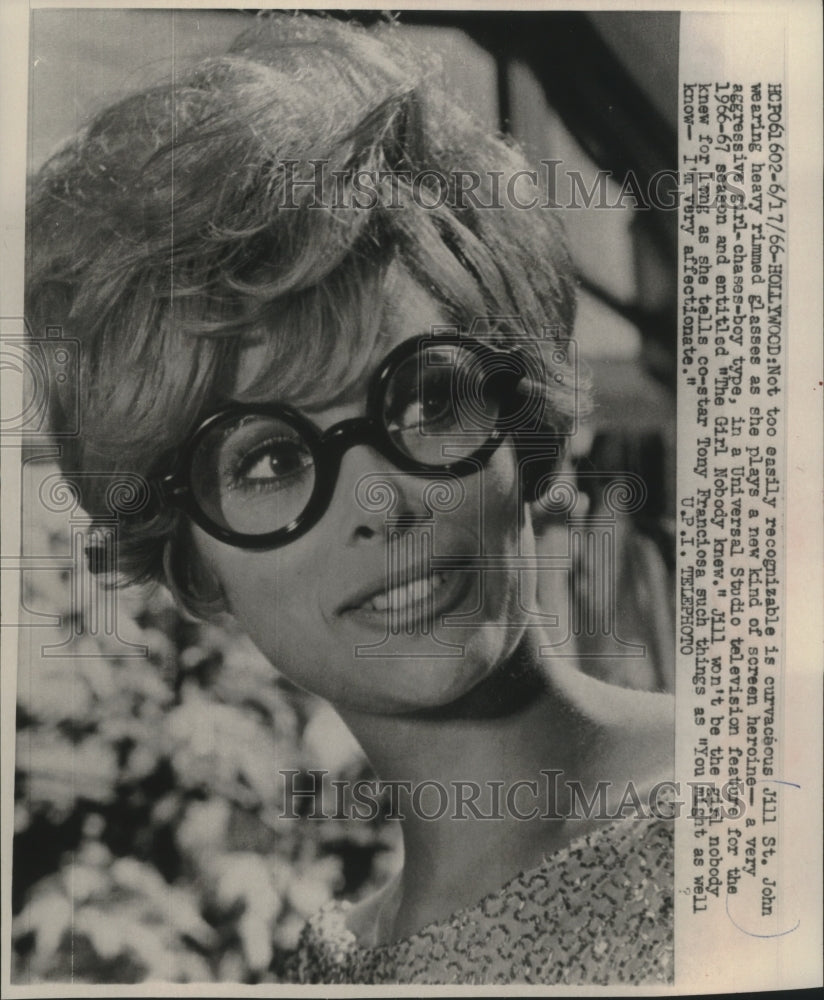 1966 Press Photo Jill St. John in Universal Studio&#39;s &quot;The Girl Nobody Knew&quot; - Historic Images