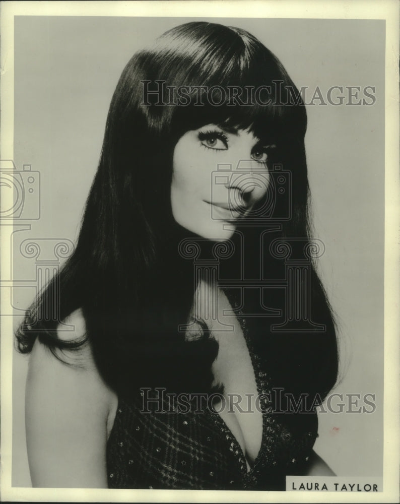 1974 Press Photo Singer Laura Taylor - mjp37548 - Historic Images