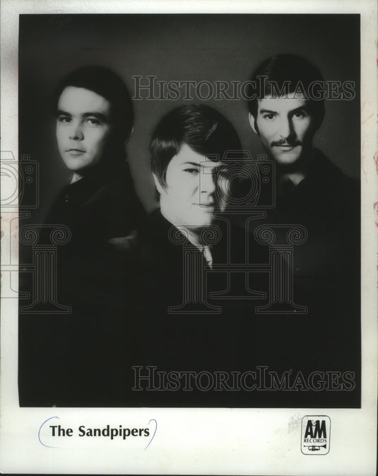 1969, The Sandpipers' new album is "The Sandpipers' Greatest Hits" - Historic Images