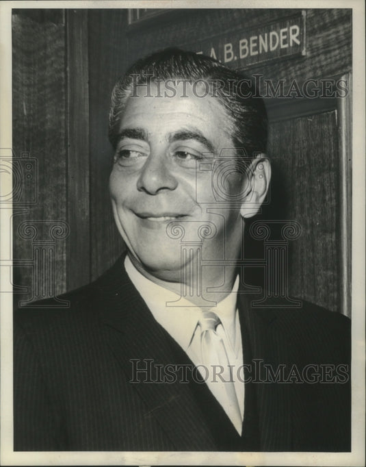 1962, Actor Robert Strauss in the "Dick Powell Show" on NBC - Historic Images