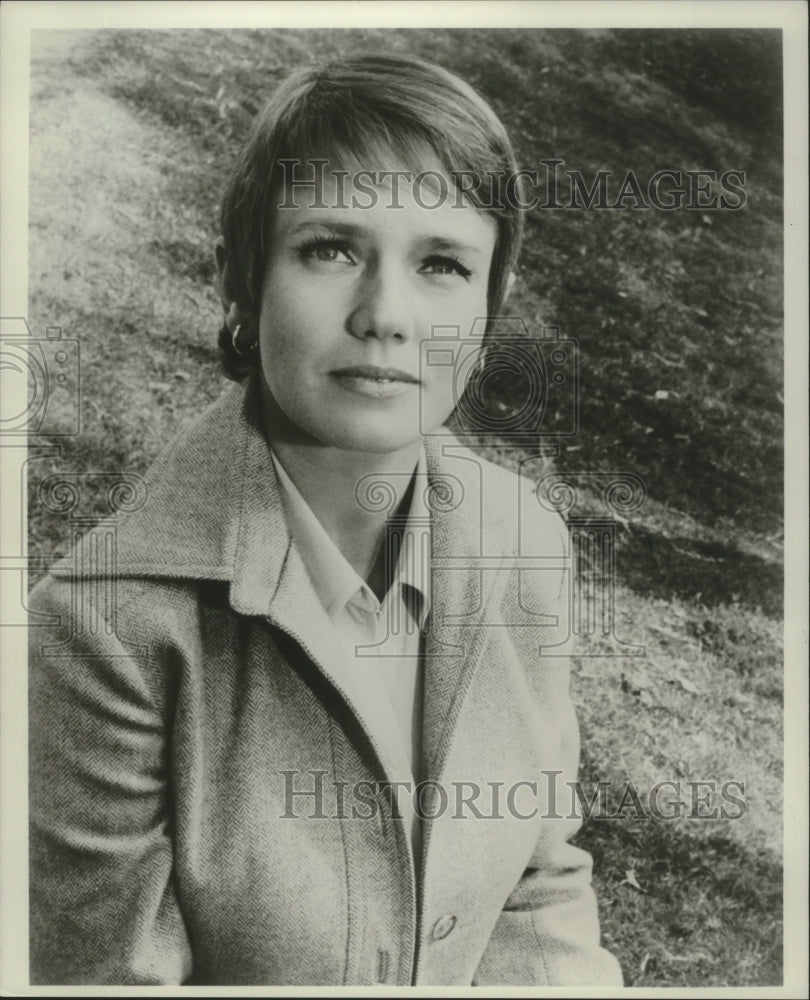 1973, Trish Van Devere Appears In NBC&#39;s &#39;Love Story&#39; - mjp37642 - Historic Images