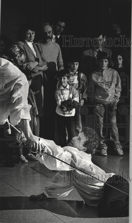 1988, Paul Zawadsky of the Theater School Ltd. in Milwaukee - Historic Images