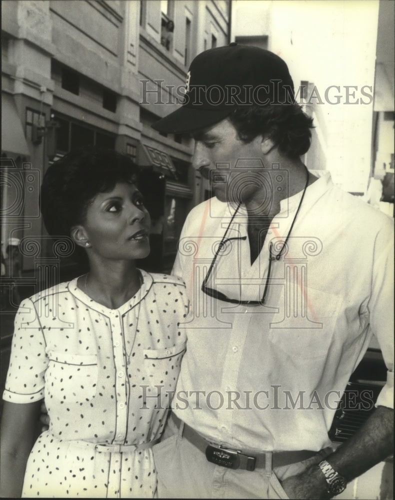 1984, Leslie Uggams, Tom Selleck star in "Magnum, P.I." CBS. - Historic Images
