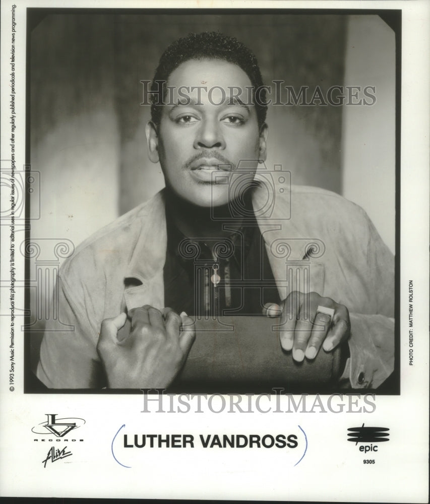 1993, Luther Vandross, musician - mjp37772 - Historic Images