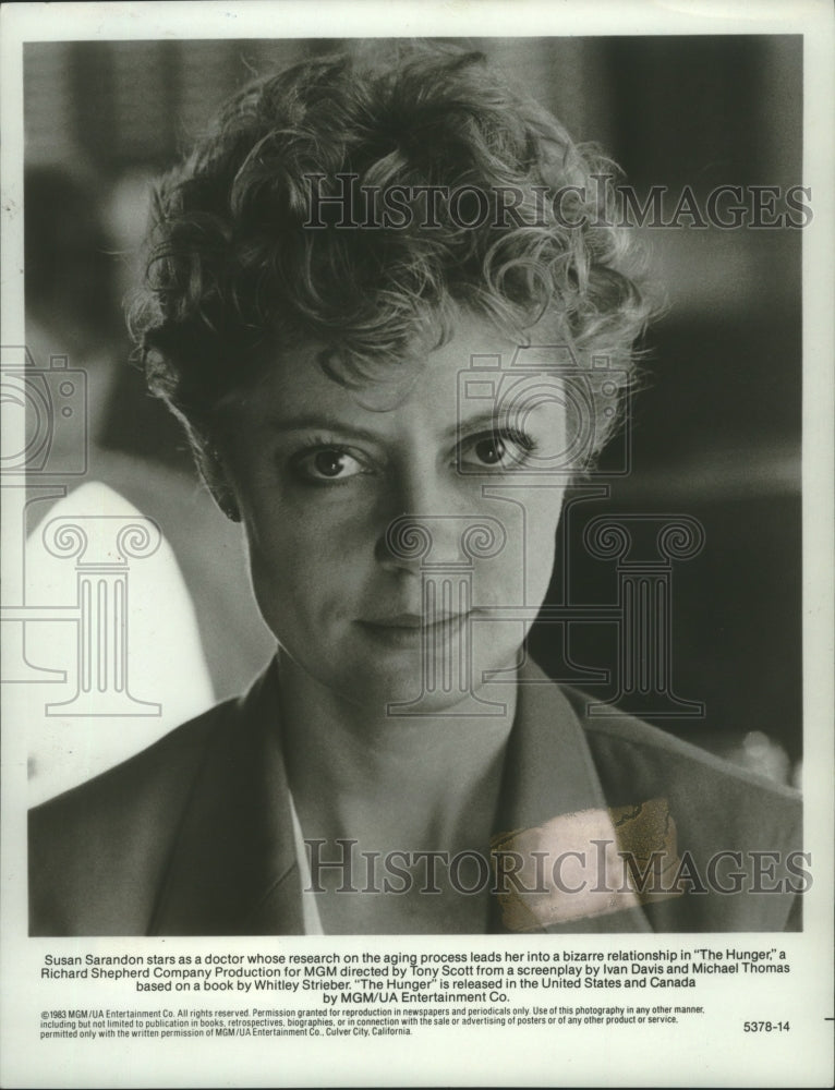 1983, Susan Sarandon starring as a doctor in &quot;The Hunger&quot; MGM/UA. - Historic Images