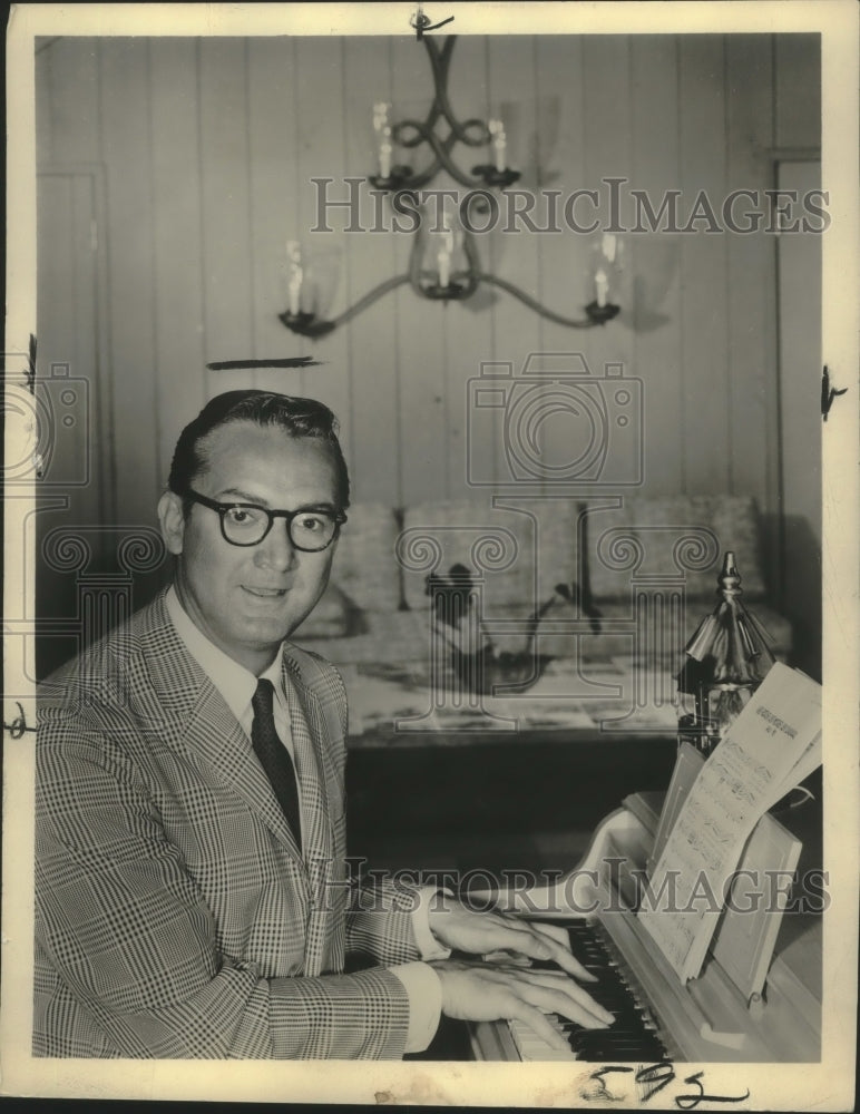 1961, Steve Allen Plays The Piano - mjp37922 - Historic Images