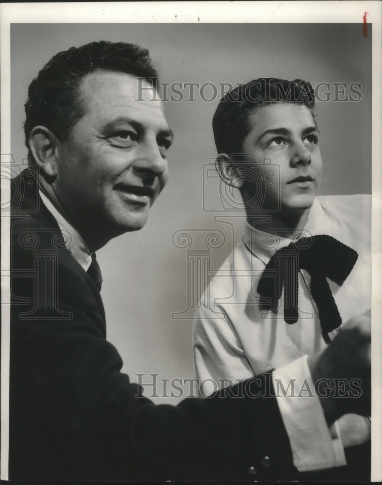 1960 Press Photo Fred Vetter and son, Mark, star in The Happy Time. - mjp37940- Historic Images
