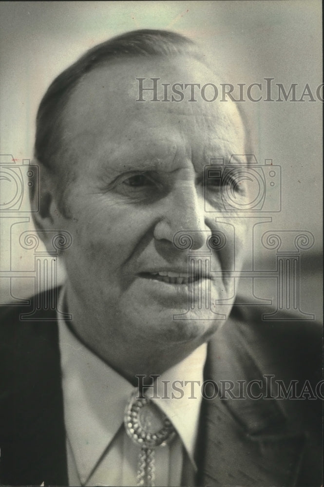 1982, Actor, Singer and Baseball Owner Gene Autry - mjp37980 - Historic Images