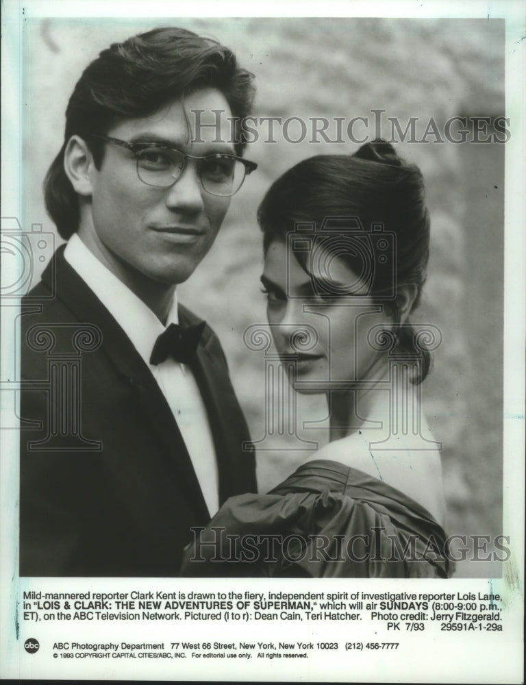 1993 Press PhotoÃ¢â‚¬Å“Lois &amp; Clark: The New Adventures of SupermanÃ¢â‚¬Â star Teri Hatcher-Historic Images