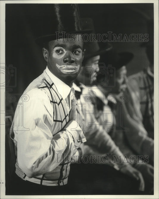 1977, Glynn Turman stars in "Minstrel Man" on CBS-TV - mjp38039 - Historic Images