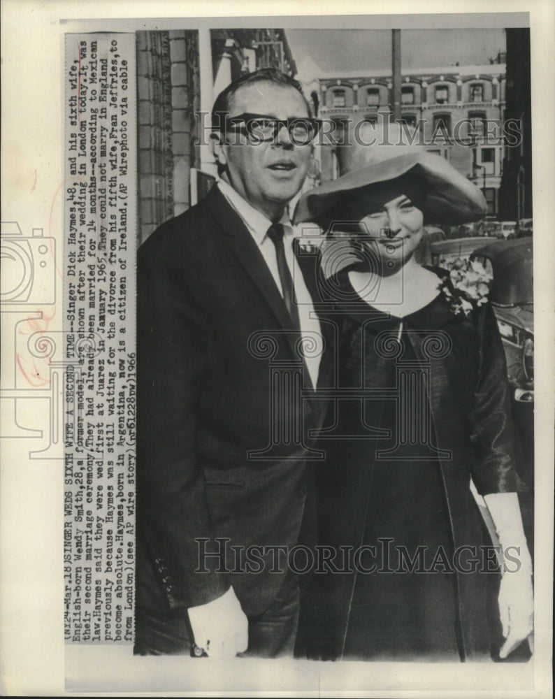 1966 Press Photo Dick Haymes singer and wife 6 married second time, London.- Historic Images