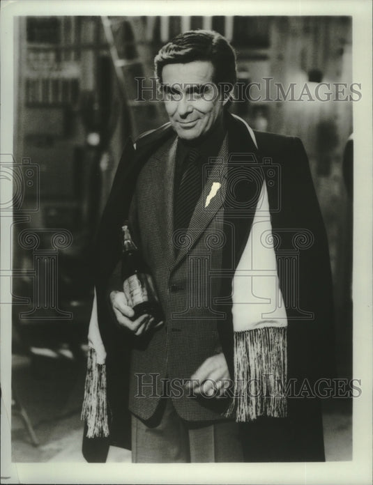 1985 Press Photo Pat Harrington actor, as Guido Panzini in "One Day at a Time." - Historic Images