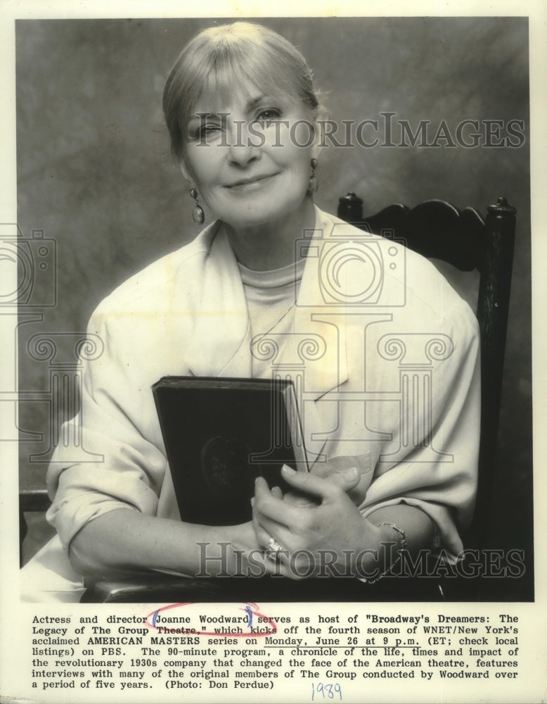 1989, Actress and Director Joanne Woodward - mjp38191 - Historic Images