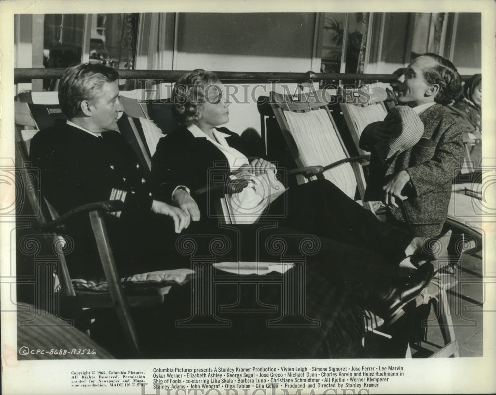 1965 Press Photo Simone Signoret &amp; others in &quot;Ship of Fools&quot; - mjp38441 - Historic Images