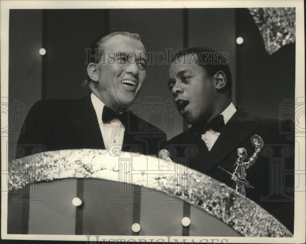 1972 Press Photo Ed Sullivan and Flip Wilson - mjp38475 - Historic Images