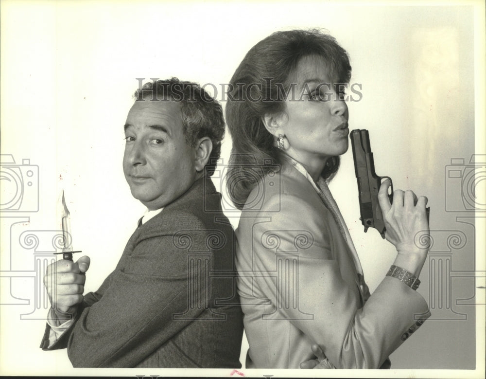 1987 Press Photo Michael Tucker & Jill Eikenberry in "Assault and Matrimony" - Historic Images