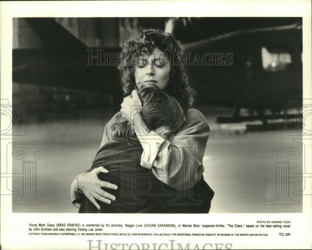 1994, Brad Renfro and Susan Sarandon star in The Client. - mjp38570 - Historic Images