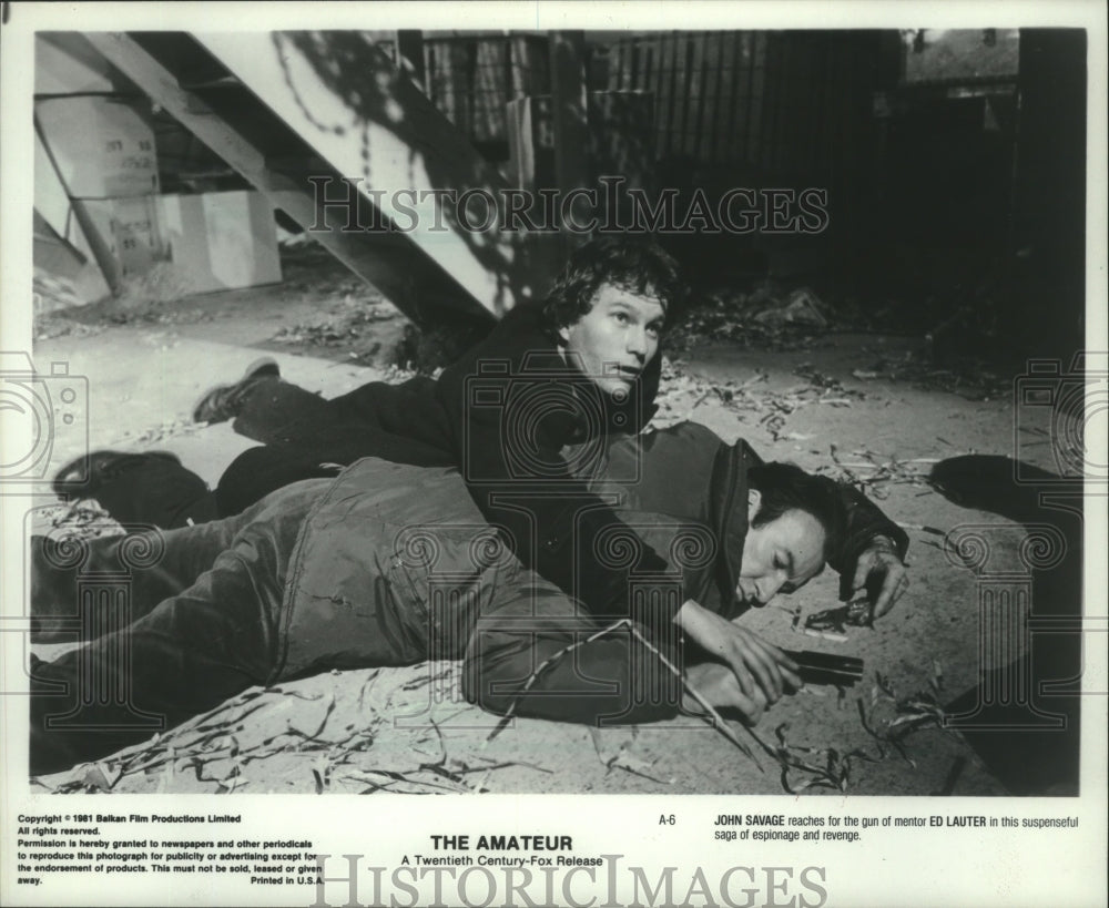 1981 Press Photo Actors John Savage and Ed Lauter star in "The Amateur" - Historic Images