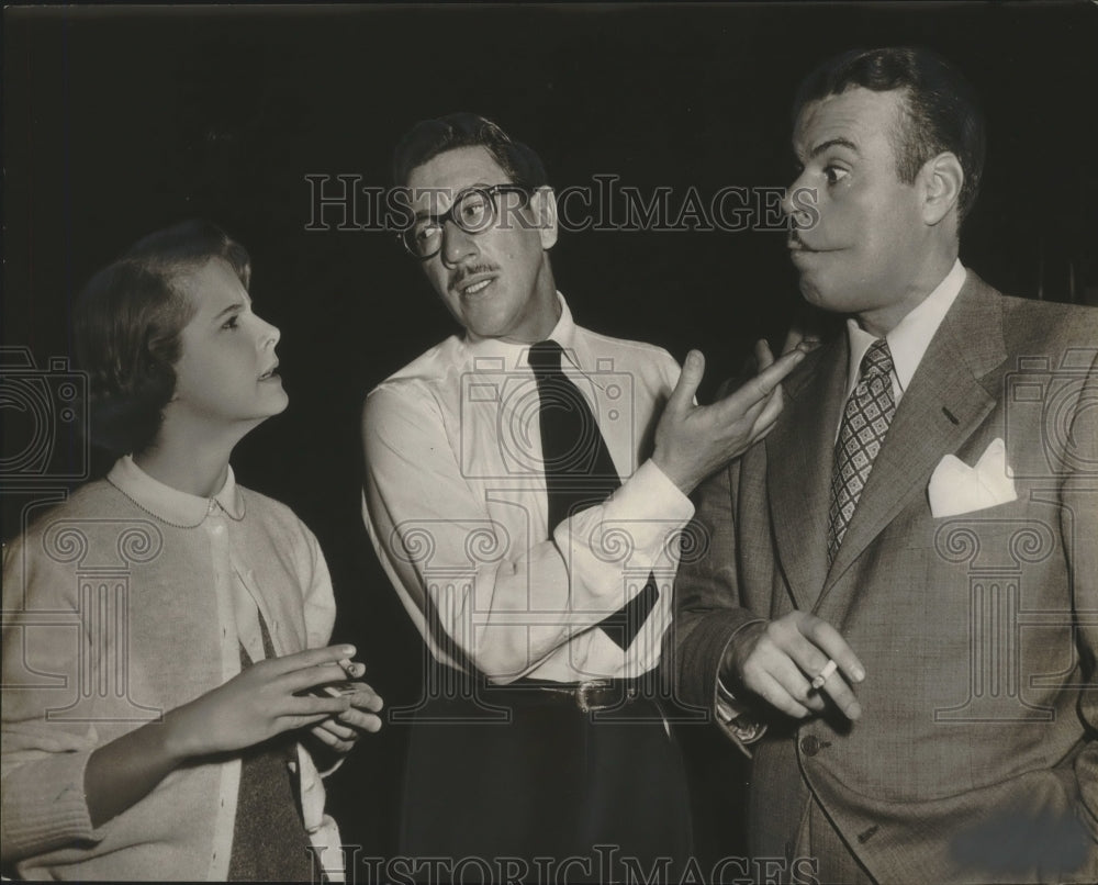 1950, Actor Richard Hayden and others - mjp38681 - Historic Images