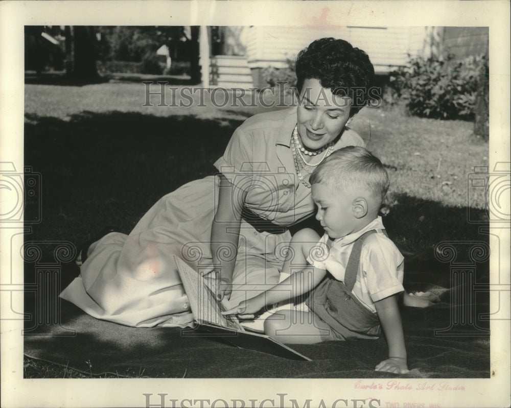1957, Actor Charlton Heston&#39;s wife,Lydia and son, Fraser, Two Rivers - Historic Images